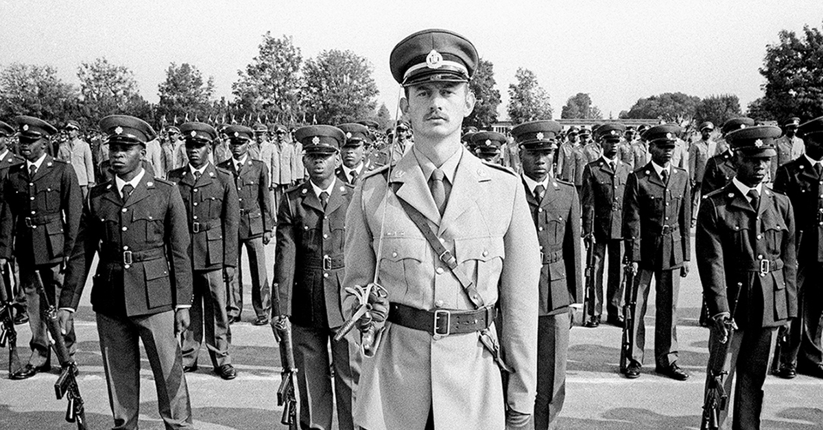 Stalter György tárlatvezetése a Közvetlen történelem. Juhan Kuus életműve című kiállításon