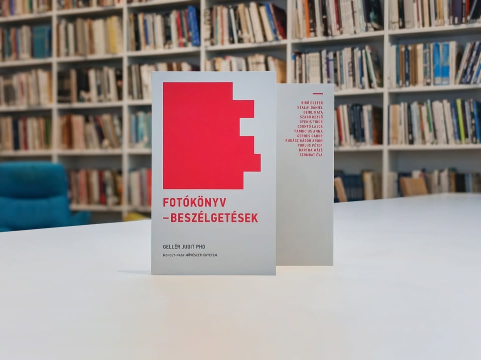 KÖNYVBEMUTATÓ /// Gellér Judit: Fotókönyv-beszélgetések