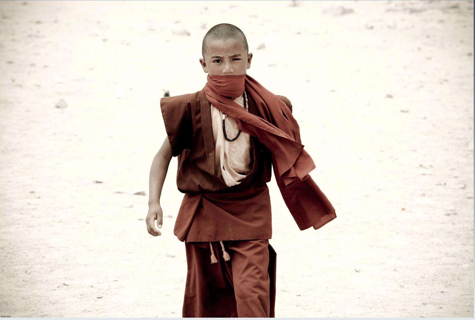 Sütő Zsolt: Himalájakék, tibetvörös - fotókiállítás