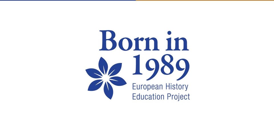 "Born in 1989" (Született 1989-ben) - beszélgetés a rendszervált(oz)ásról, archív fotókiállítás