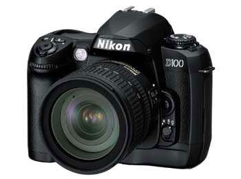 Ajándék Lowepro táska Nikon D100 vásárlásakor